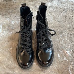 Out of the box, “Circus” Sam Edelman boots, 7.5M